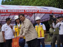 Presiden Prabowo Tinjau Perbaikan Jalan Nasional di Lembah Anai