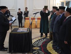 Wako Padangpanjang Hendri Arnis Lantik Pimpinan Baznas