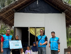 PLN UID Sumbar Nyalakan Listrik Gratis untuk 102 Rumah Lewat Program Light Up The Dream